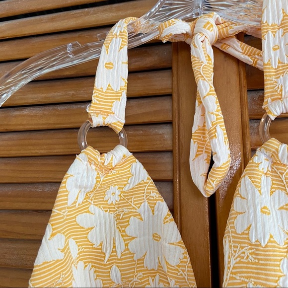 NEW Urban Outfitters Orange Floral Halter Bikini - Picture 3 of 7